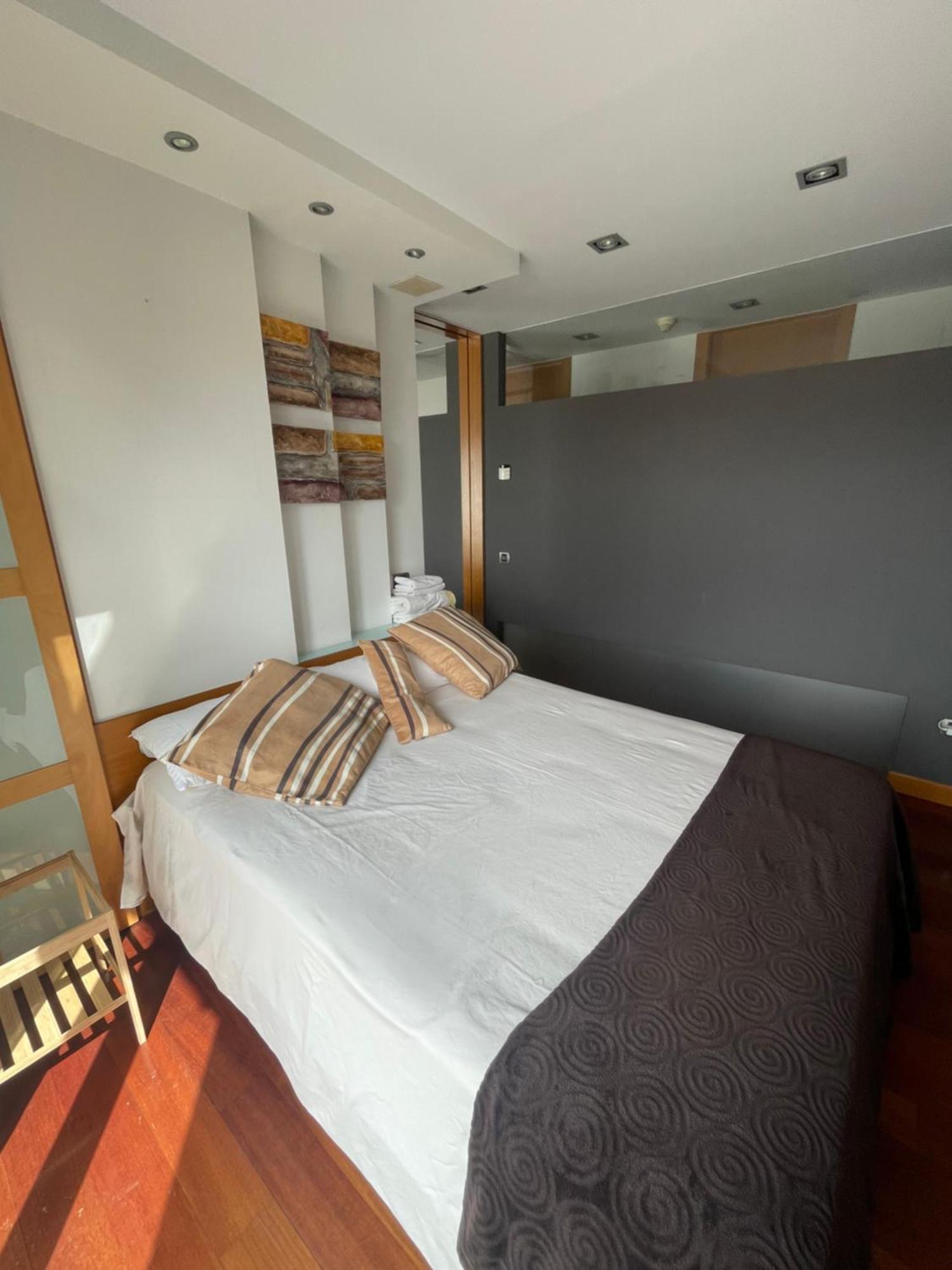 Apartamento El Atico De La Playa Parking Gratis Gijón Exterior foto