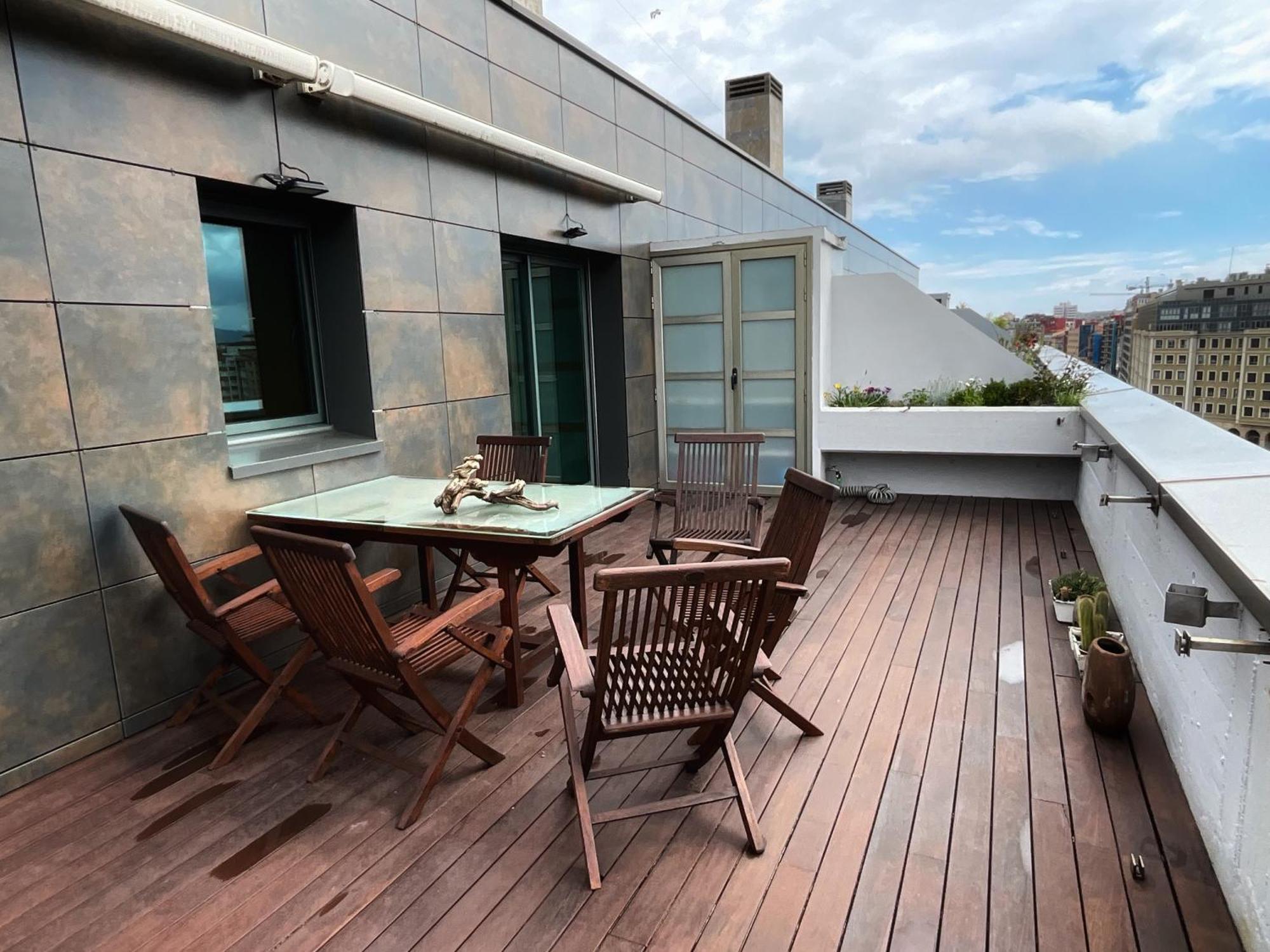 Apartamento El Atico De La Playa Parking Gratis Gijón Exterior foto